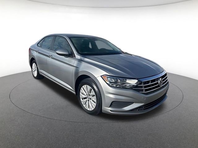 Used 2020 Volkswagen Jetta S image 1