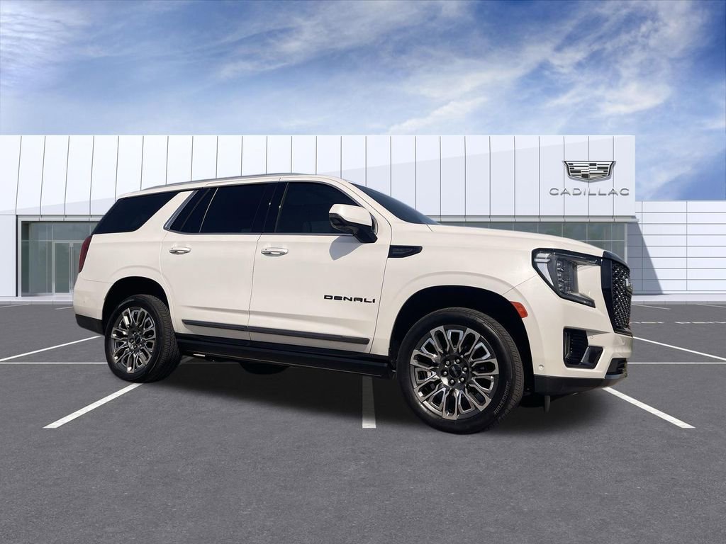 Used 2023 GMC Yukon Denali Ultimate image 1