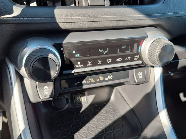 Certified 2024 Toyota RAV4 LE AWD/4WD image 14