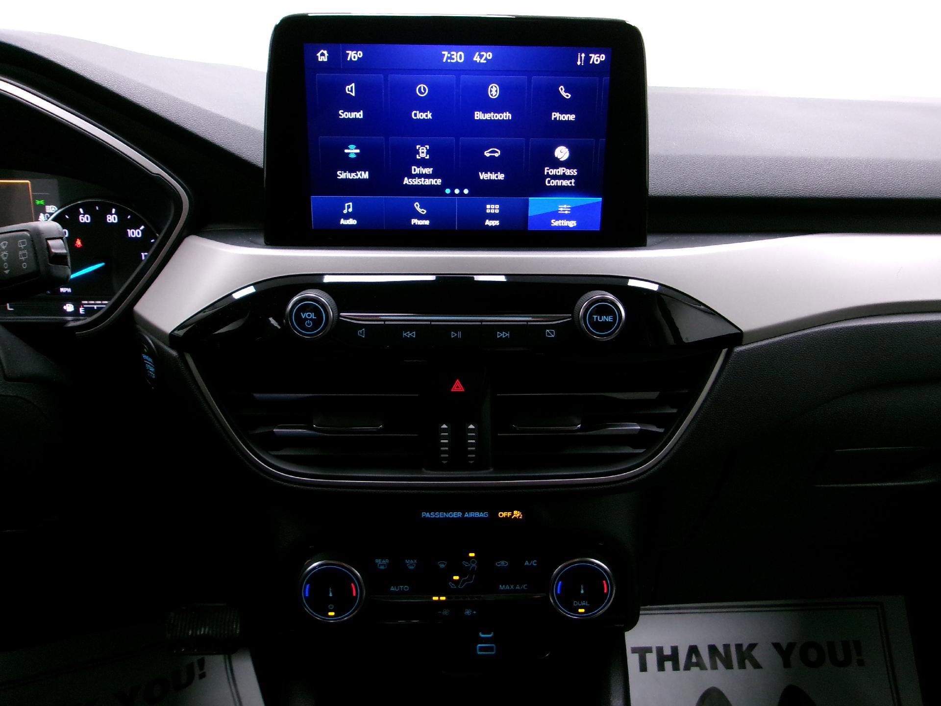 Used 2022 Ford Escape SE image 10