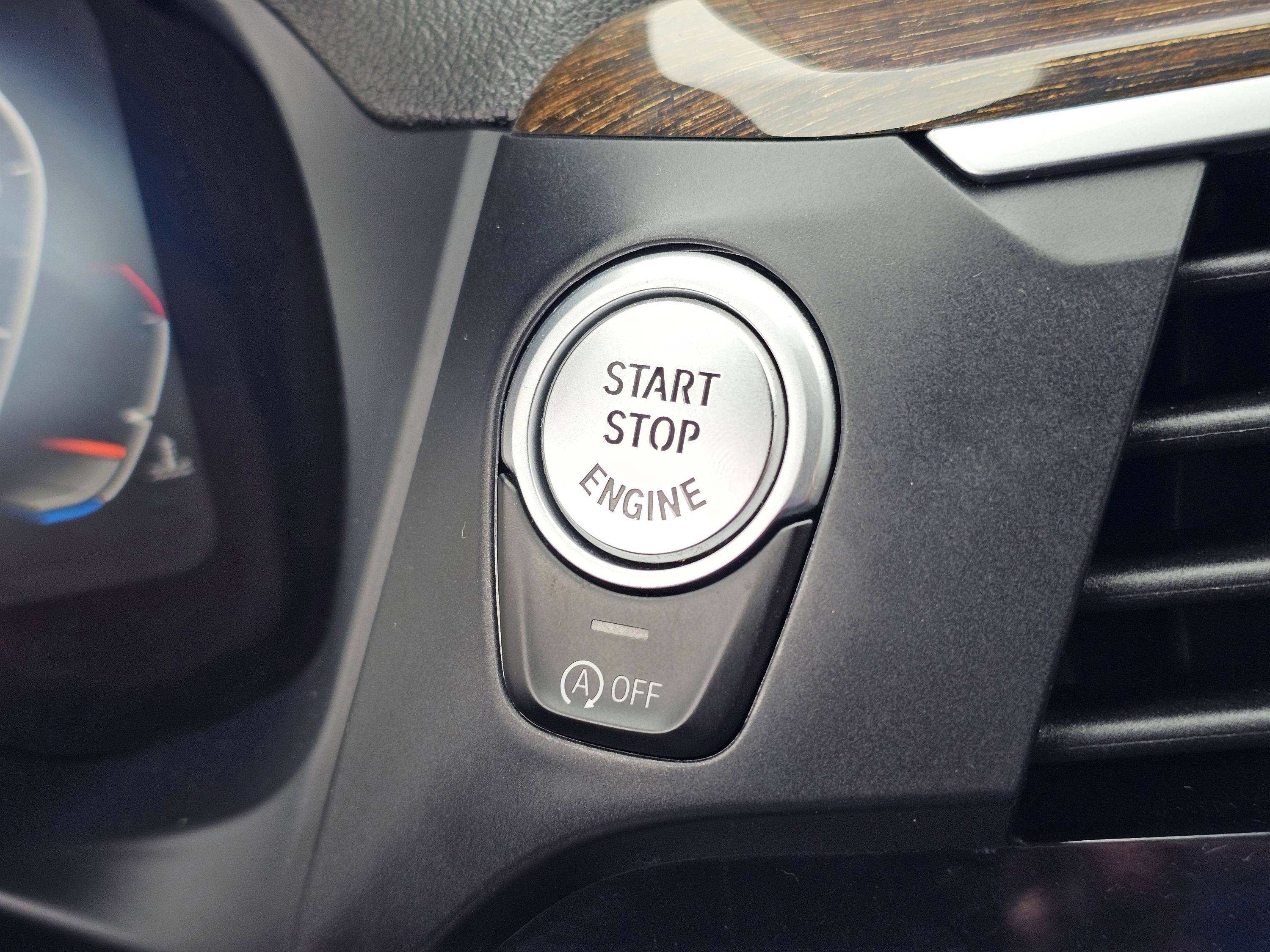 Used 2020 BMW X3 xDrive30i w/ Premium Package image 24