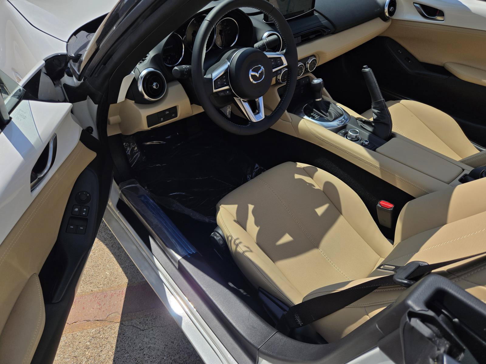 New 2026 MAZDA MX-5 Miata Grand Touring RWD image 14