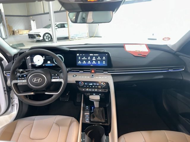 New 2026 Hyundai Elantra Limited image 27