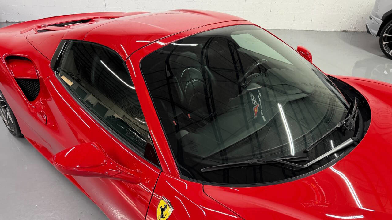 Used 2019 Ferrari 488 Spider RWD image 8
