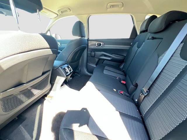 New 2026 Kia Sorento LX image 23