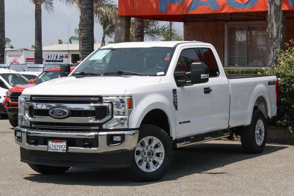 Used 2020 Ford F250 XLT w/ XLT Value Package AWD/4WD image 4