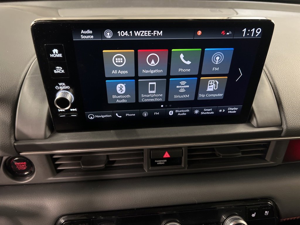 Used 2025 Honda Pilot Black Edition image 9