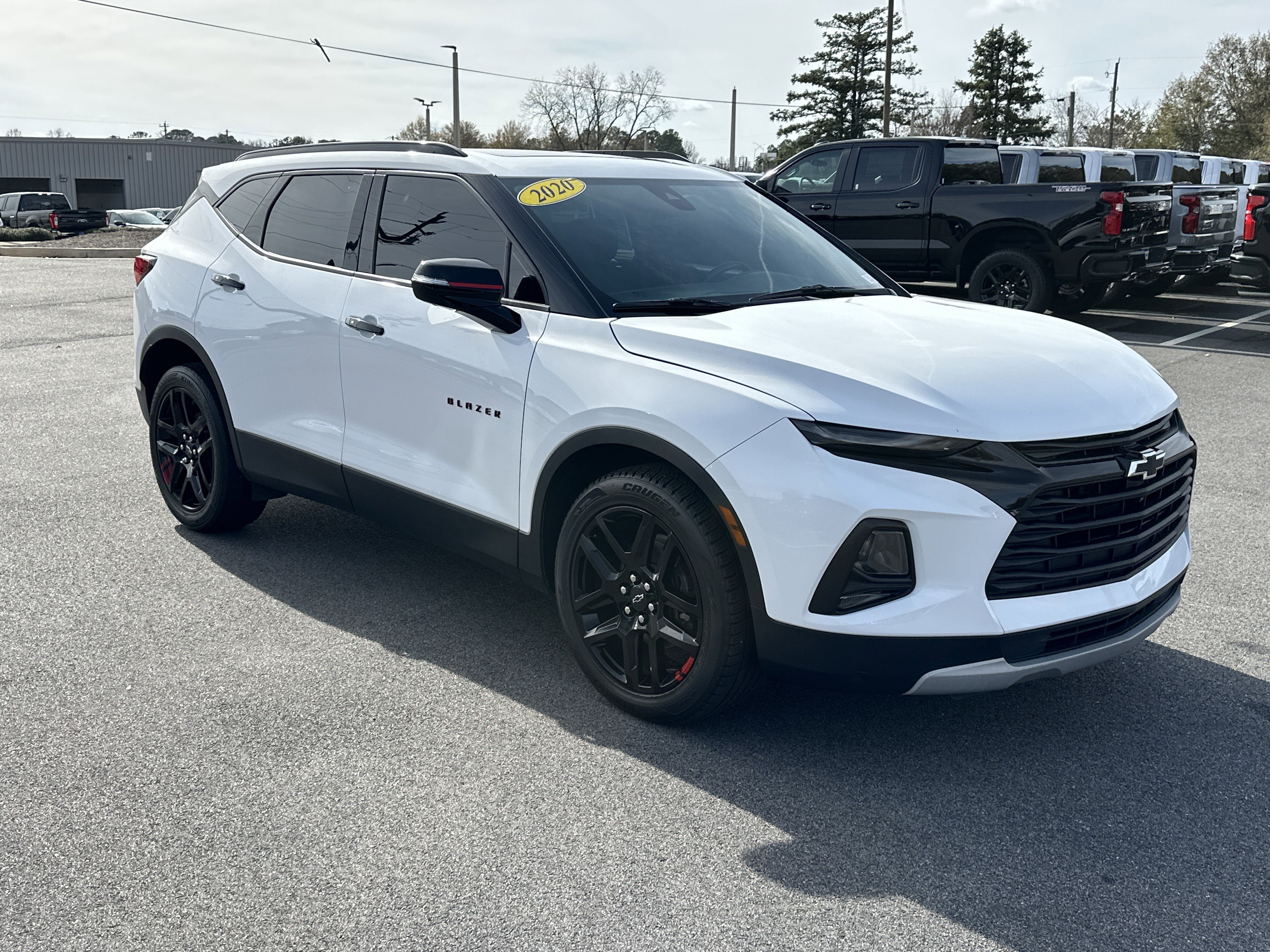 Used 2020 Chevrolet Blazer LT w/ Redline Edition image 3