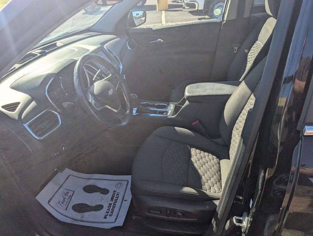 Used 2021 Chevrolet Equinox LT FWD image 13