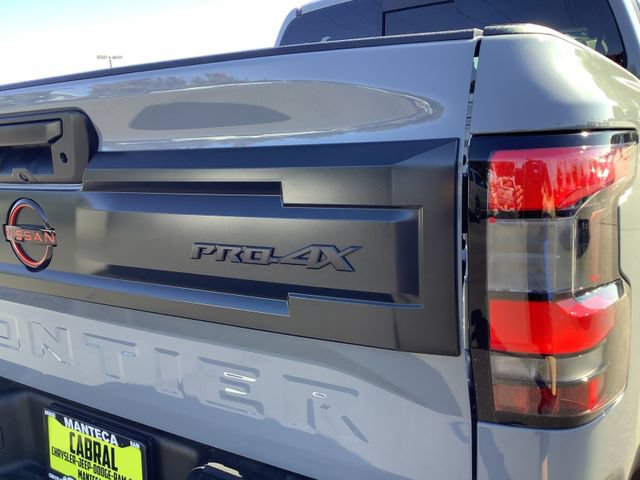 Used 2025 Nissan Frontier PRO-4X AWD/4WD image 43