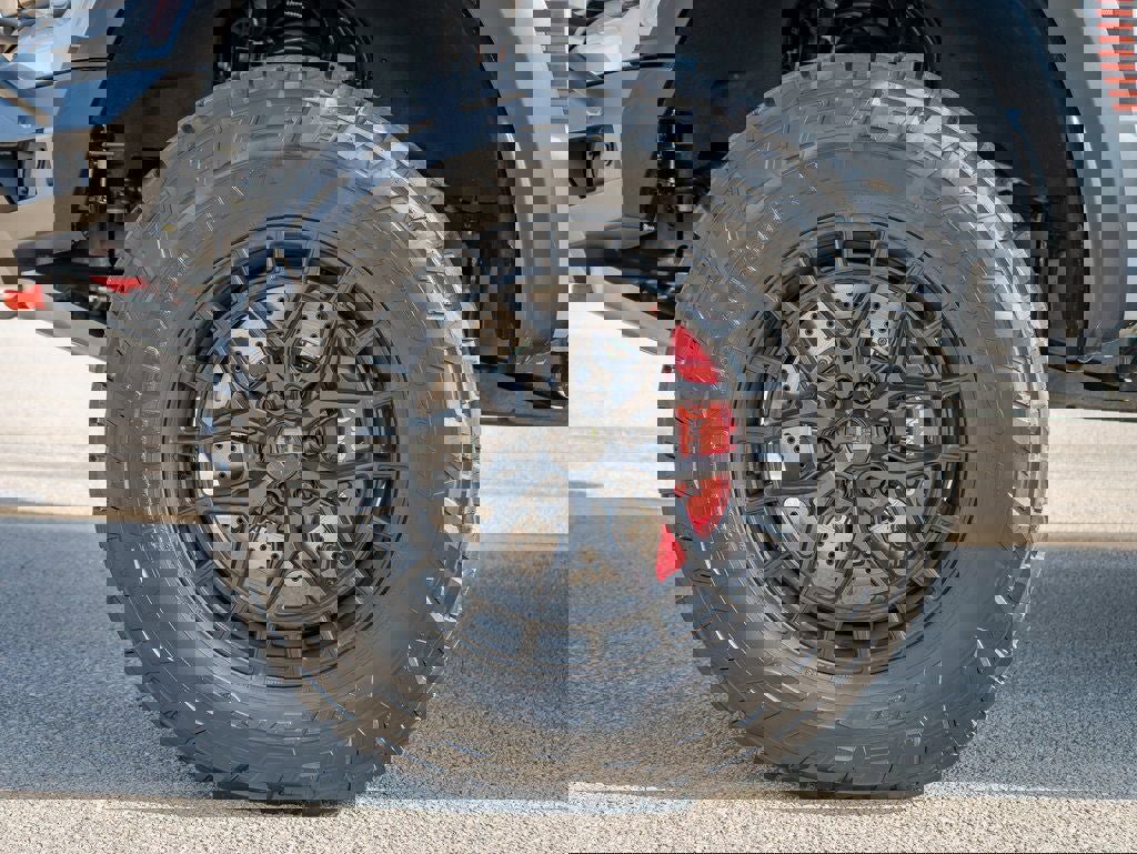 New 2025 Ford F150 Raptor w/ Equipment Group 803A Raptor R image 33