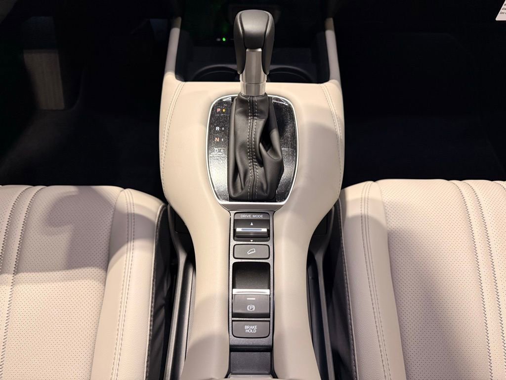 Used 2026 Honda HR-V EX-L image 25