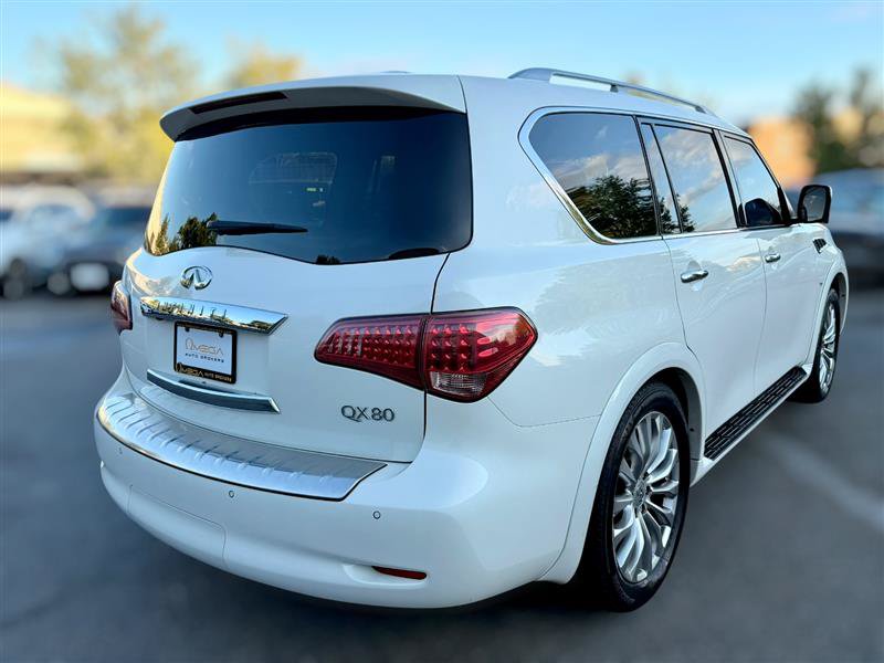 Used 2016 INFINITI QX80 4WD w/ Deluxe Technology Package image 5