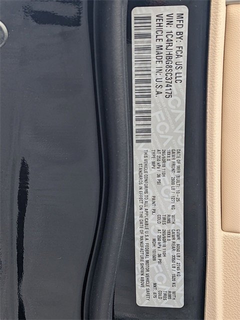 New 2025 Jeep Grand Cherokee Limited image 27