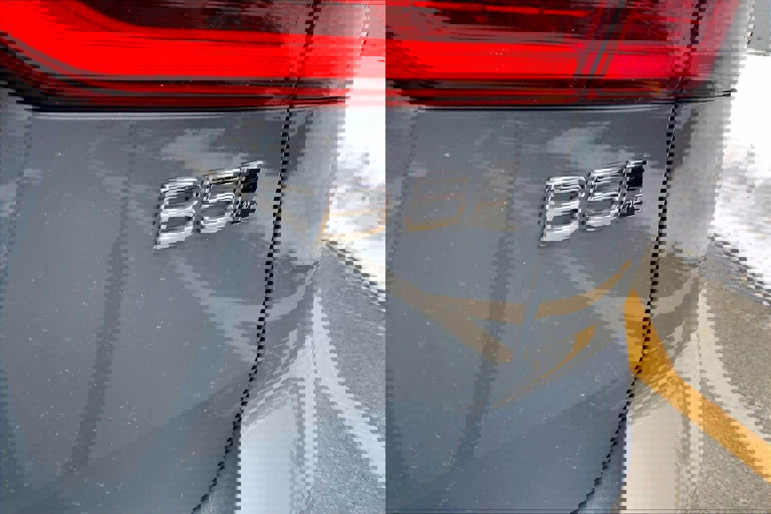 Used 2022 Volvo XC60 B5 Momentum w/ Climate Package image 10