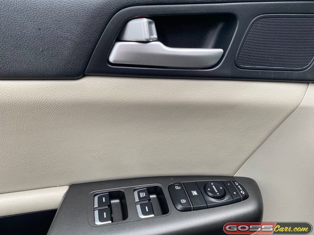 Used 2020 Kia Sportage S FWD image 21