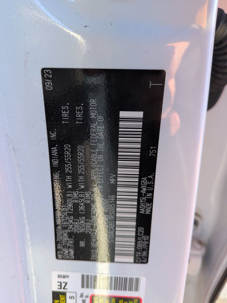 Certified 2024 Toyota Grand Highlander AWD Hybrid image 29