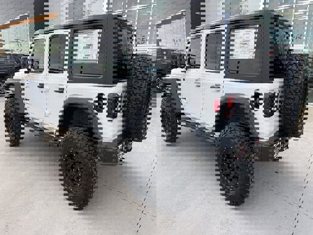 New 2026 Jeep Wrangler Unlimited Sport image 17