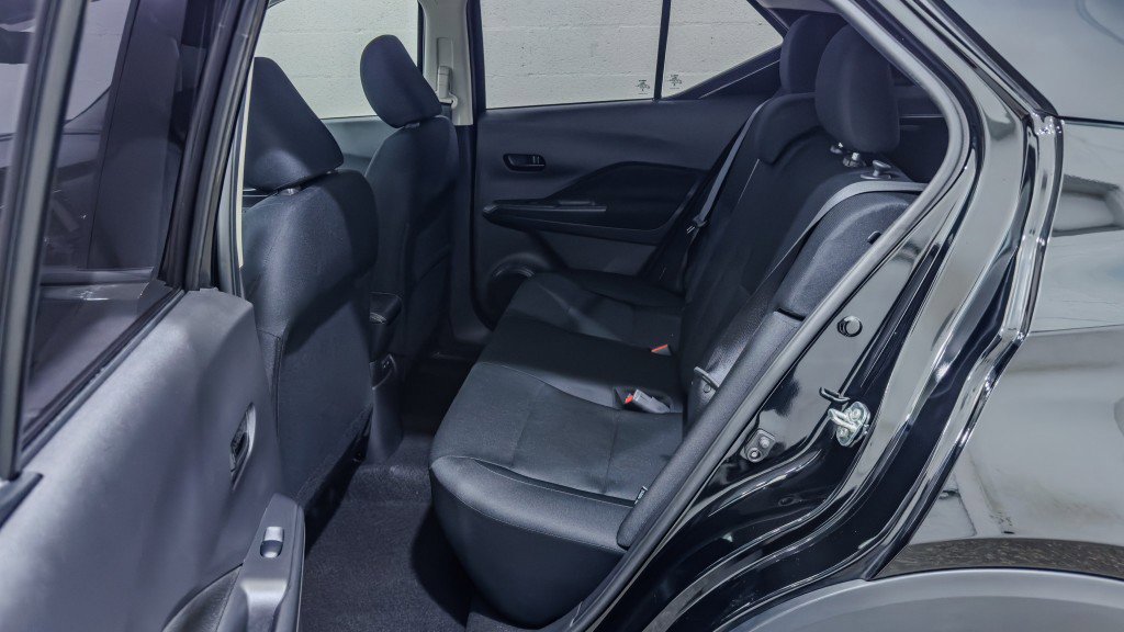 Used 2024 Nissan Kicks S image 14