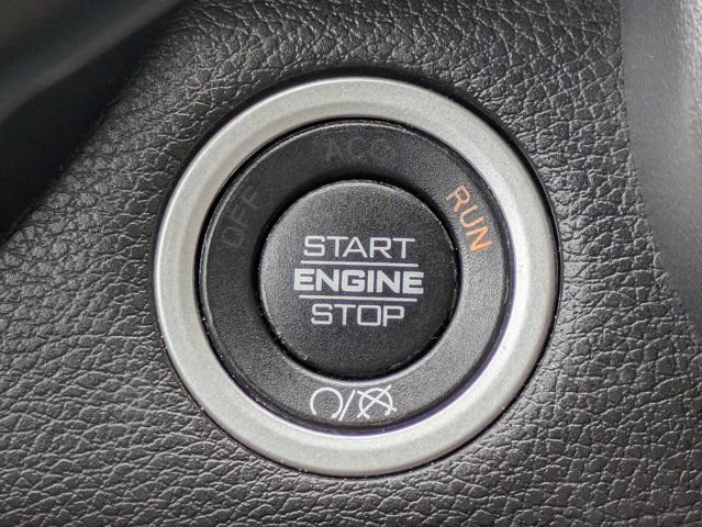 Used 2022 RAM 2500 Big Horn AWD/4WD image 28