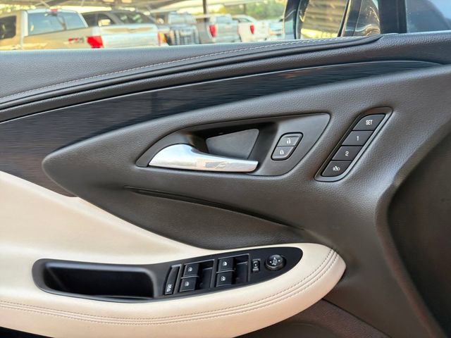 Used 2017 Buick Envision Essence FWD image 4