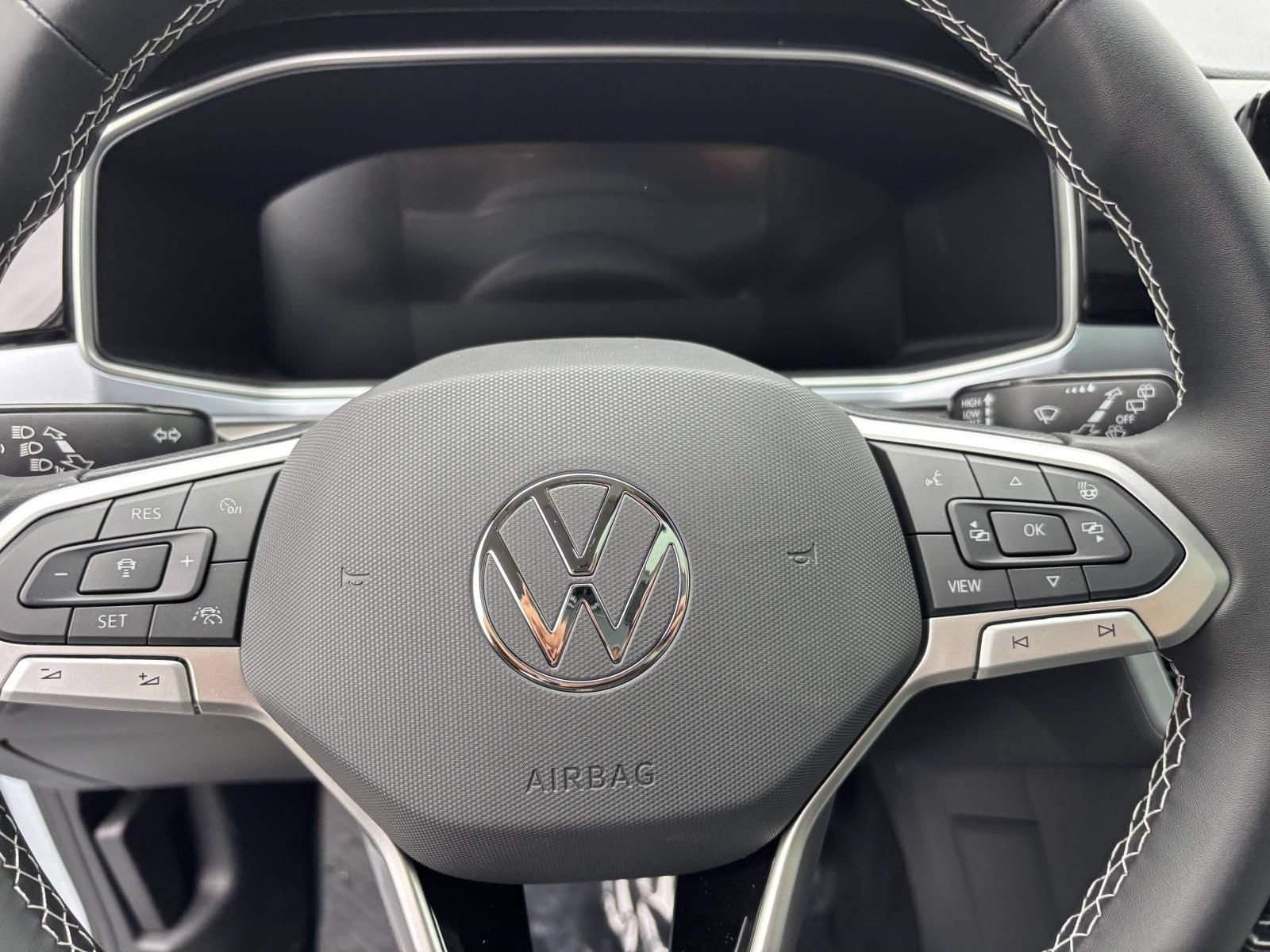 New 2026 Volkswagen Taos SE AWD/4WD image 19