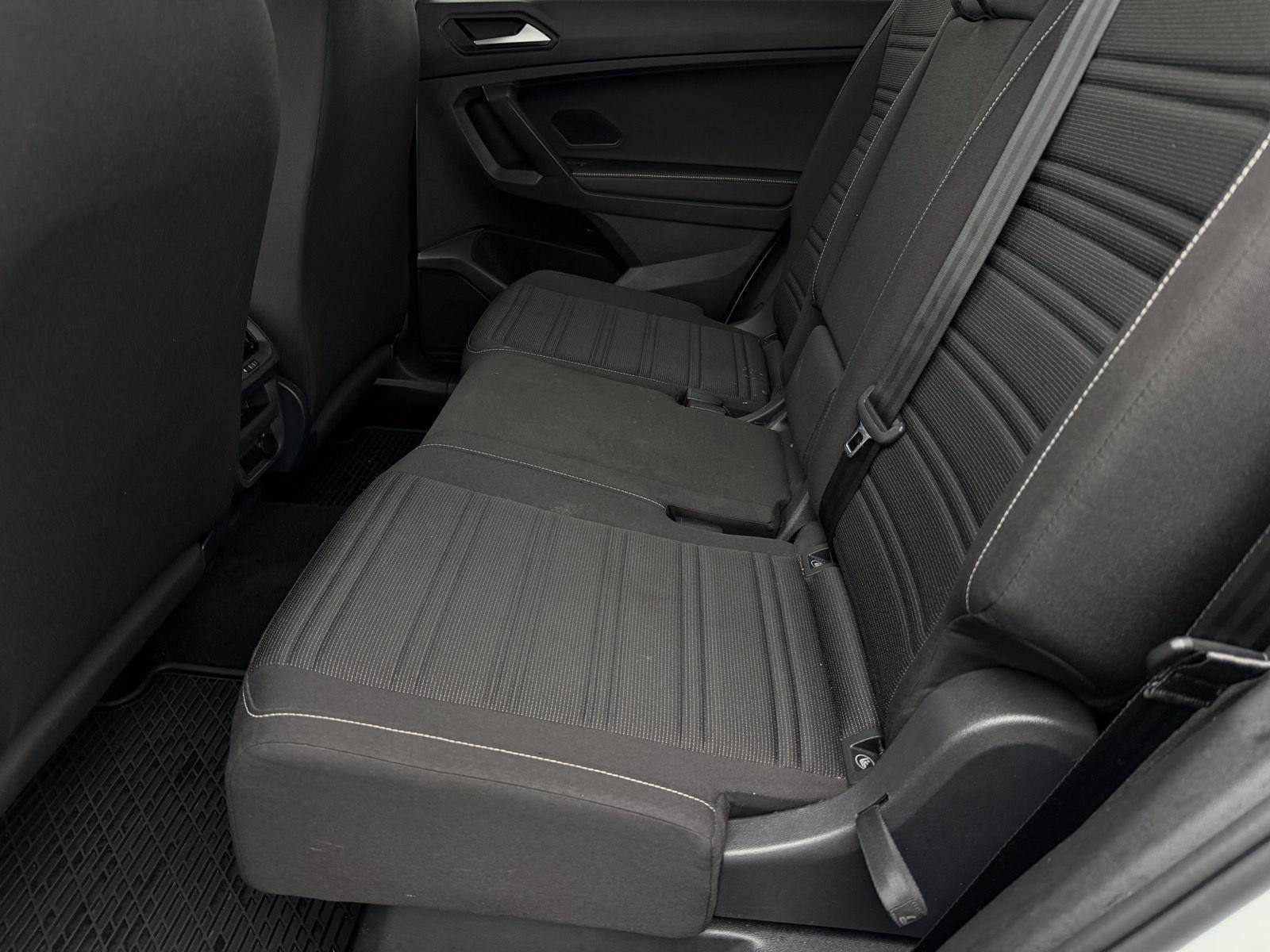 Used 2023 Volkswagen Tiguan S image 9