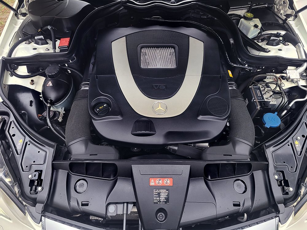 Used 2010 Mercedes-Benz E 550 Coupe image 35