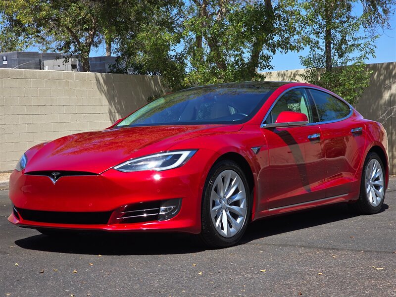 Used 2018 Tesla Model S 75D AWD/4WD image 5