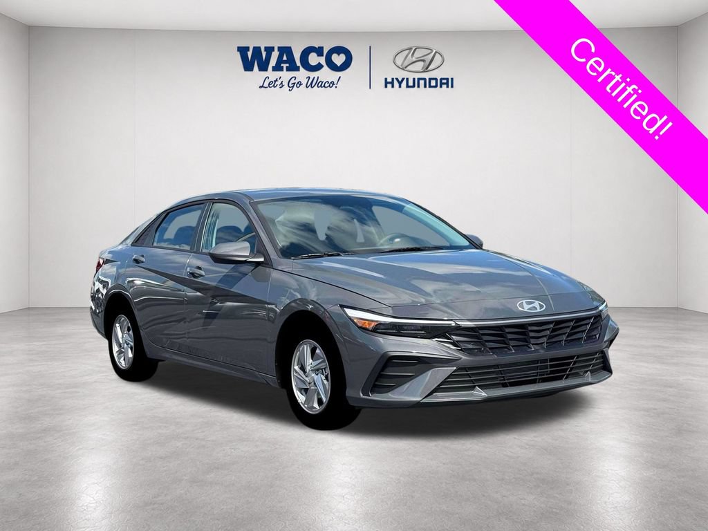 Used 2026 Hyundai Elantra SE