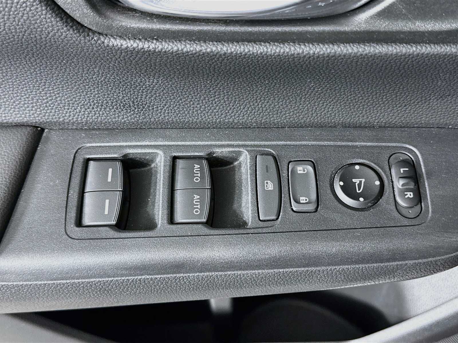 Used 2024 Honda CR-V Sport image 25