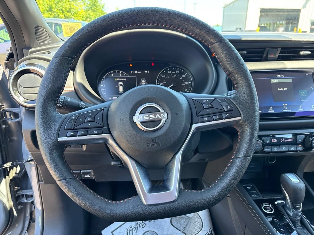 Used 2024 Nissan Kicks SR w/ SR Premium Package FWD image 19