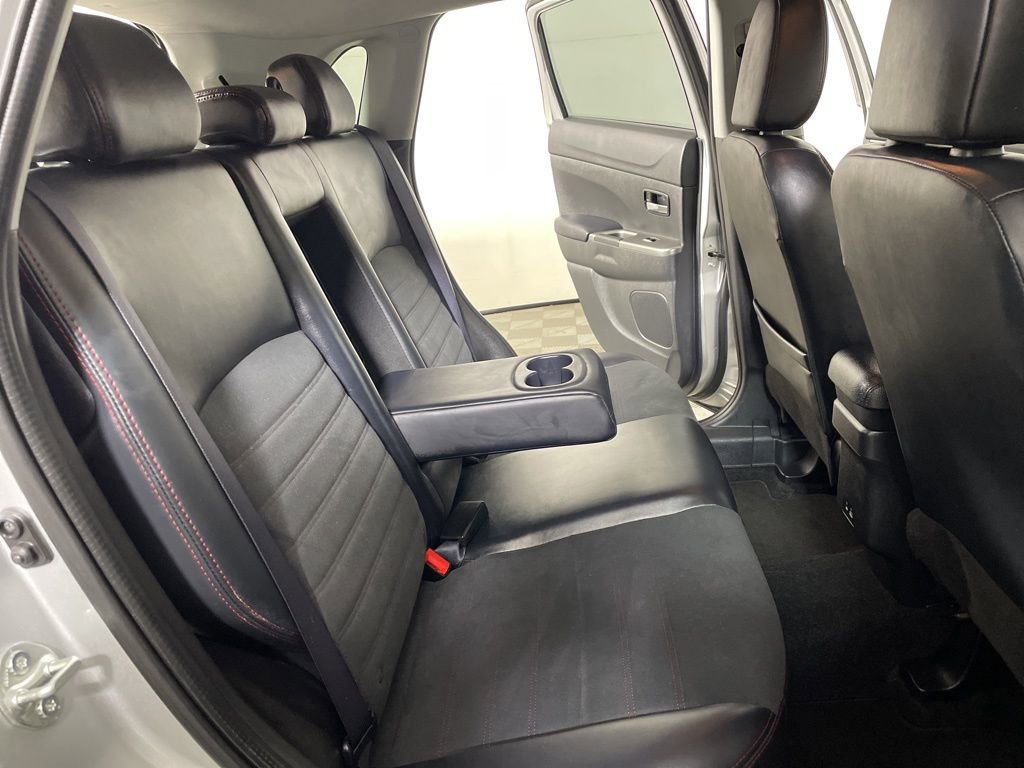 Used 2024 Mitsubishi Outlander Sport SE image 21