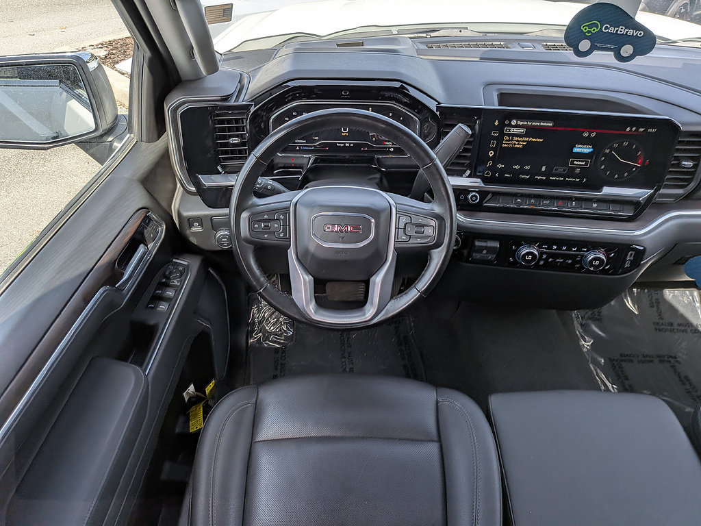 Certified 2025 GMC Sierra 1500 SLT RWD image 15