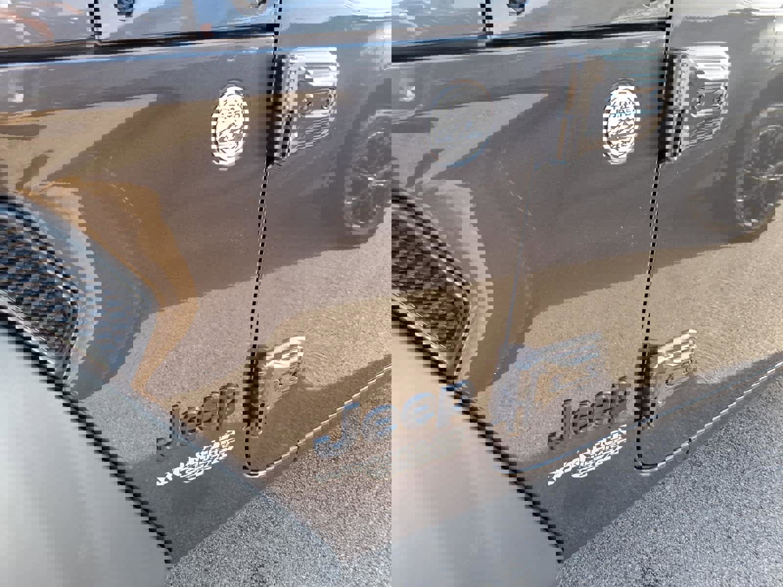 Used 2021 Jeep Wrangler Unlimited Sport image 6