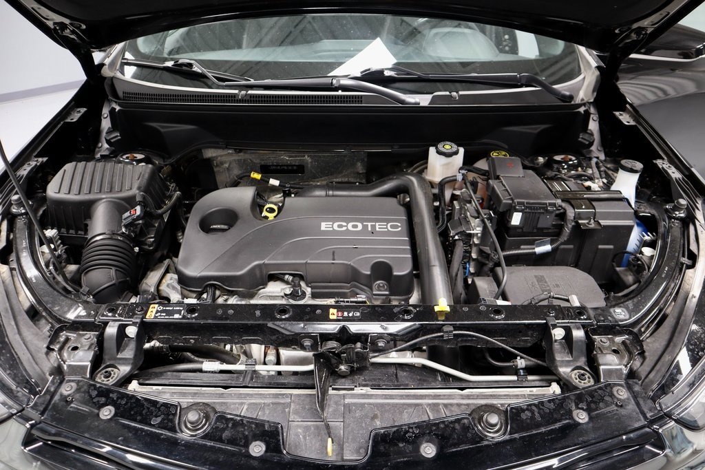 Used 2022 Chevrolet Equinox RS w/ Infotainment Package image 17