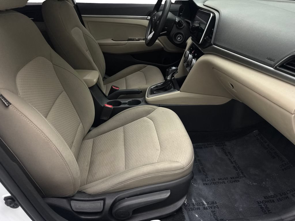 Used 2019 Hyundai Elantra SE FWD image 32