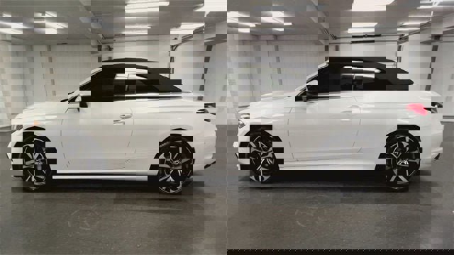 Used 2024 Mercedes-Benz CLE 300 4MATIC Cabriolet image 5