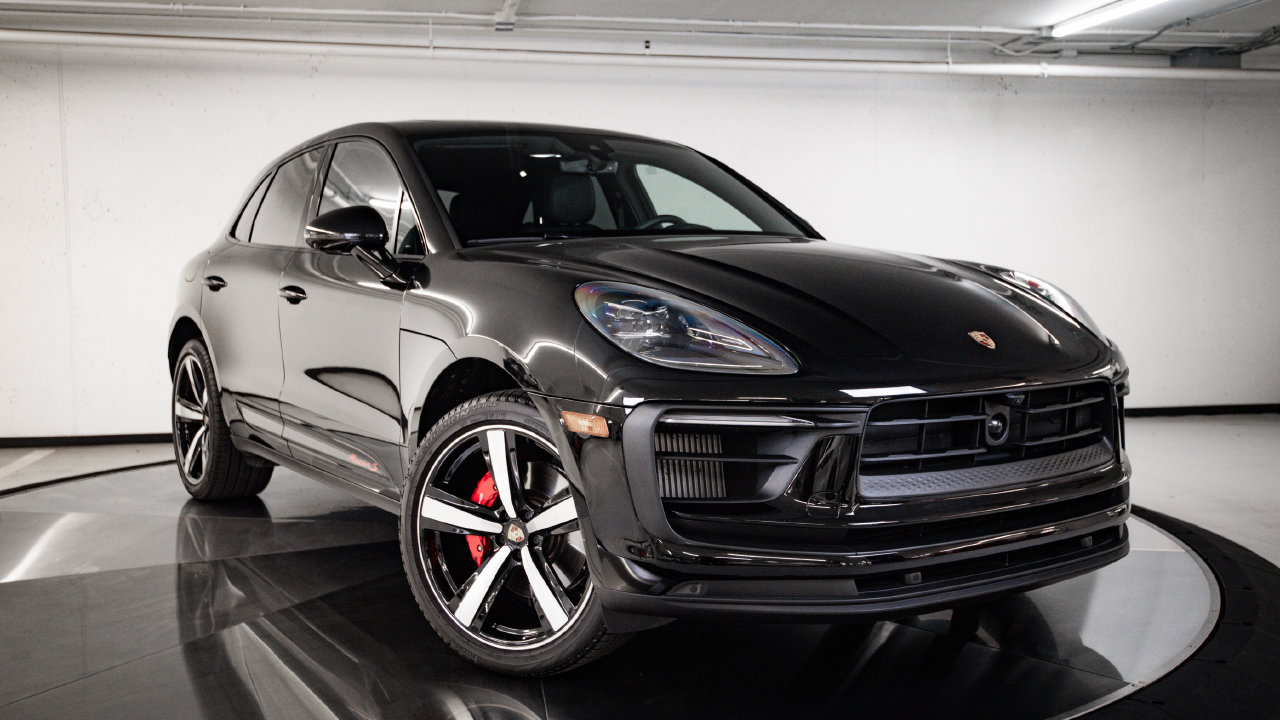 Certified 2026 Porsche Macan S AWD/4WD image 9
