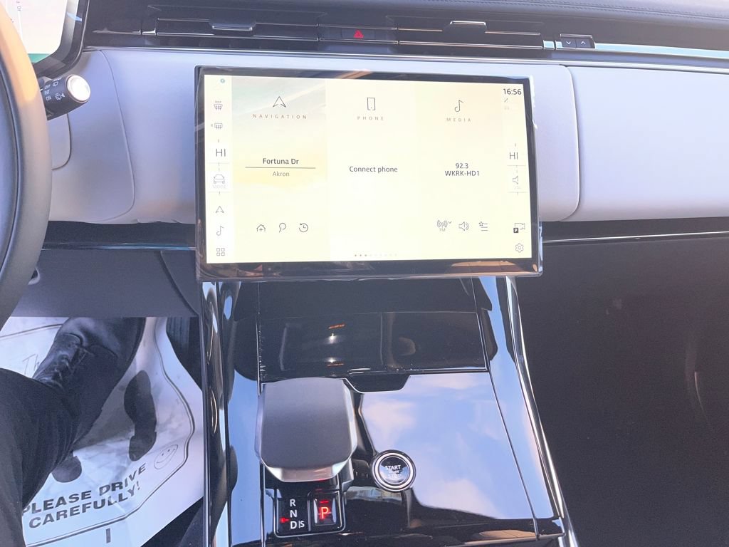 New 2026 Land Rover Range Rover Sport SE AWD/4WD image 15