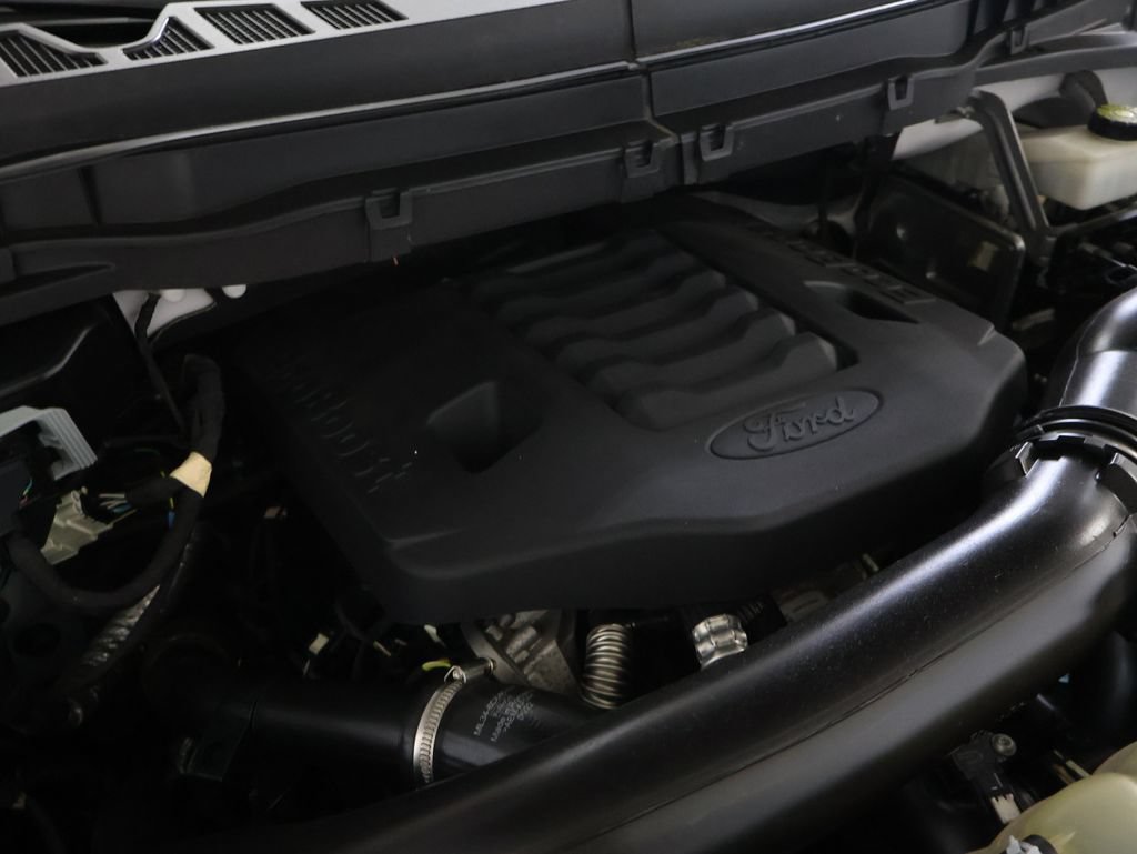 Used 2022 Ford F150 Lariat w/ Equipment Group 502A High AWD/4WD image 29