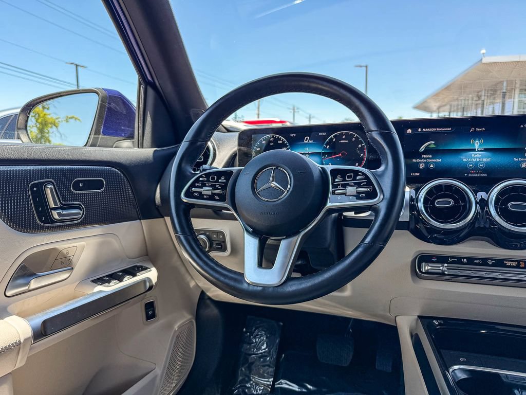 Certified 2022 Mercedes-Benz GLB 250 4MATIC image 15