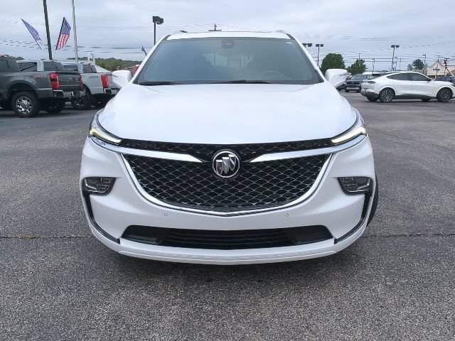 Used 2022 Buick Enclave Avenir w/ Avenir Technology Package AWD/4WD image 9