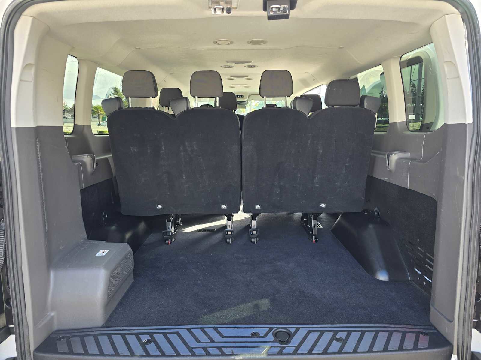 Used 2024 Ford Transit 350 XLT image 16
