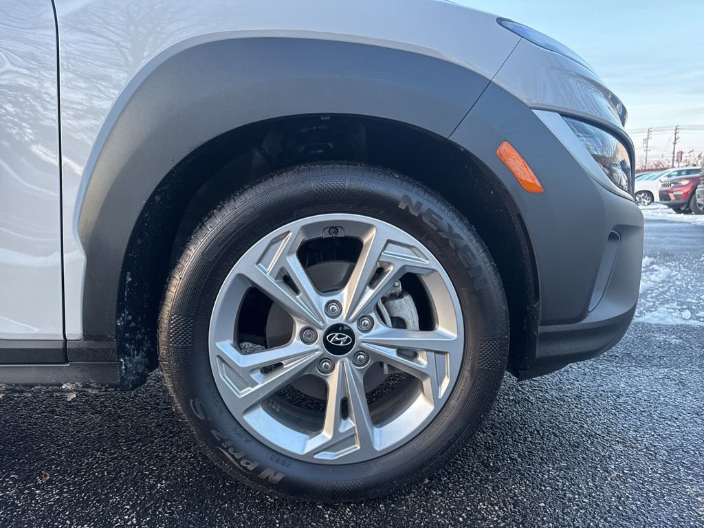 Used 2023 Hyundai Kona SEL w/ Cargo Package image 15