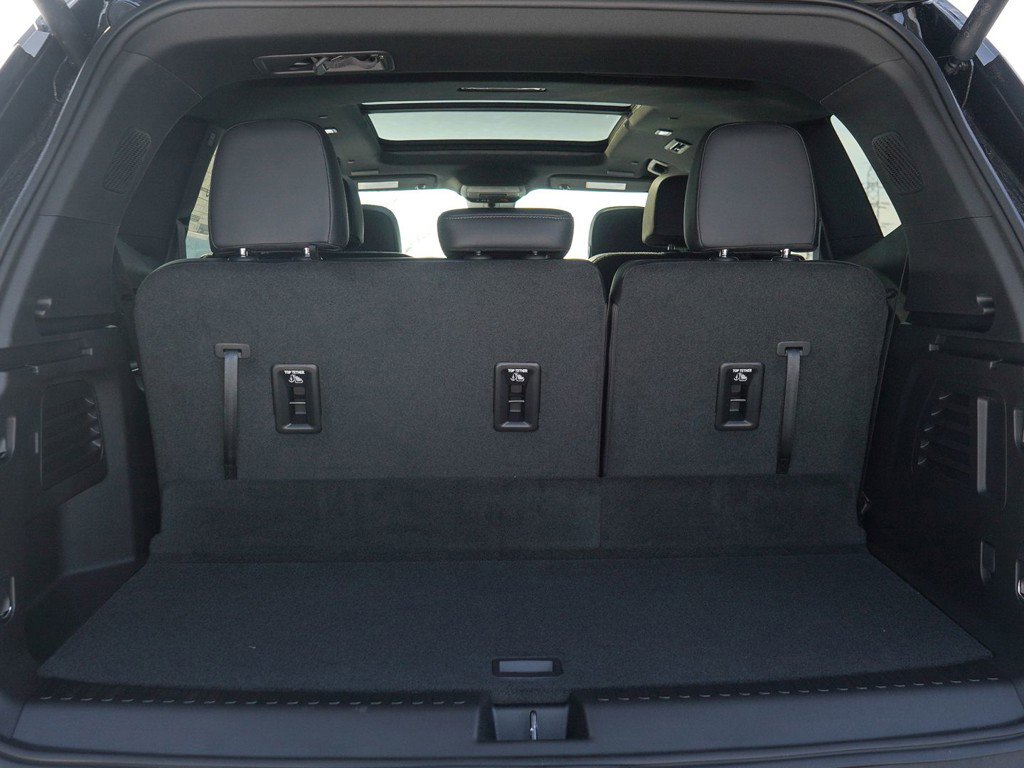 New 2026 GMC Acadia Elevation w/ Black Edition image 8