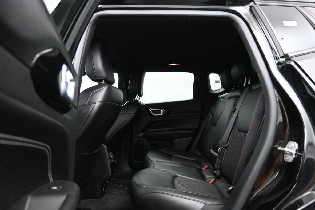 Used 2022 Jeep Compass Latitude w/ Convenience Group AWD/4WD image 24