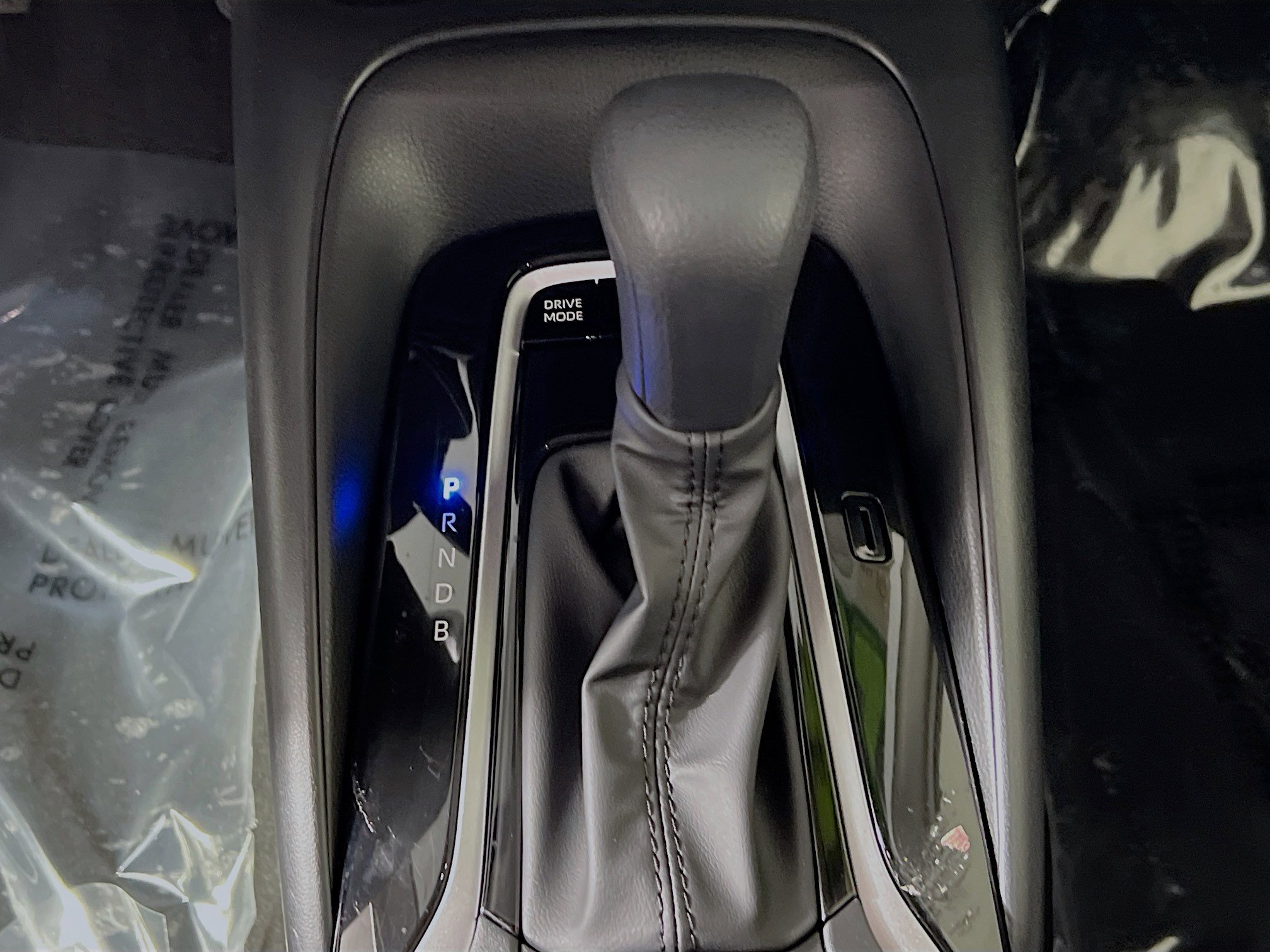 Used 2025 Toyota Corolla LE image 23