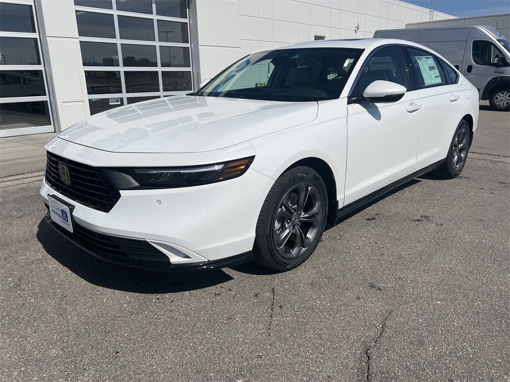 New 2025 Honda Accord EX-L image 9