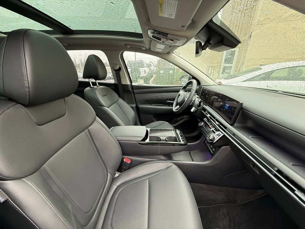 Certified 2025 Hyundai Tucson SEL image 20